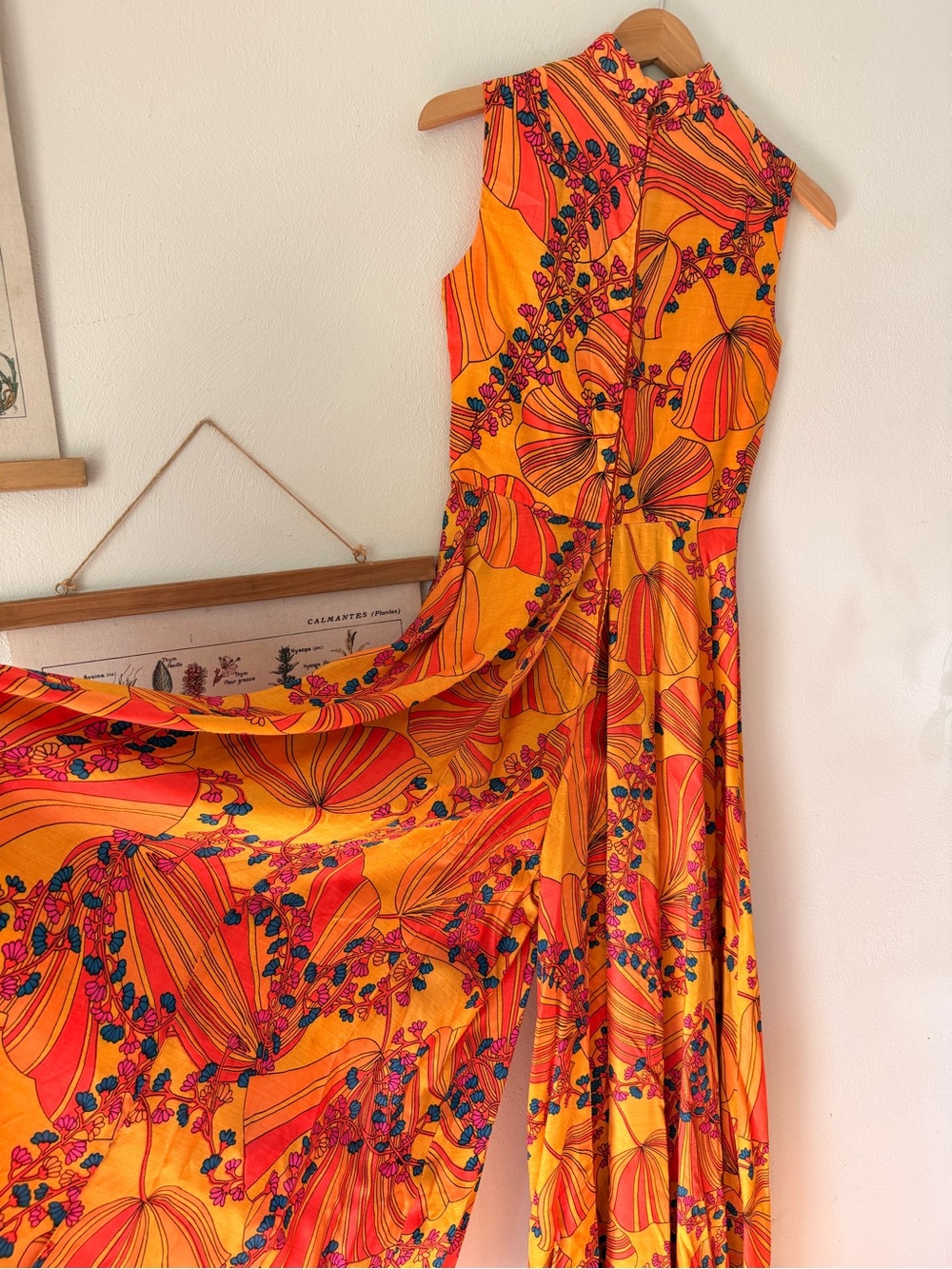 Vintage 1960s/ 1970s - Small - High-neck Wide Leg Pant Jumpsuit - Picture 9 of 13